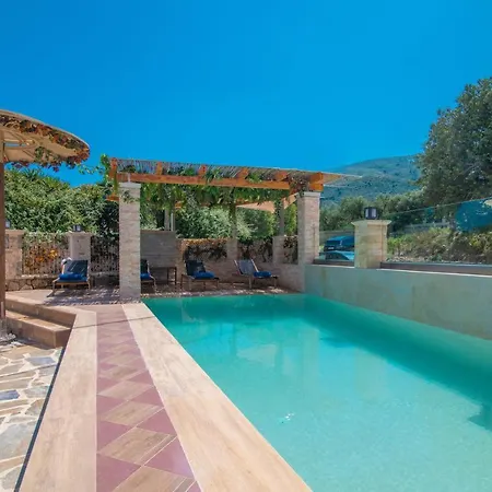 Holiday home Zamor Family 1 *