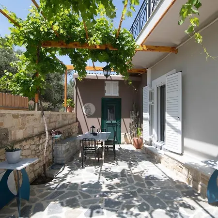 Дом отдыха Zamor Family 1 Mouzakion (Zakynthos)