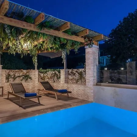 Zamor Family 1 Casa de Férias Mouzákion