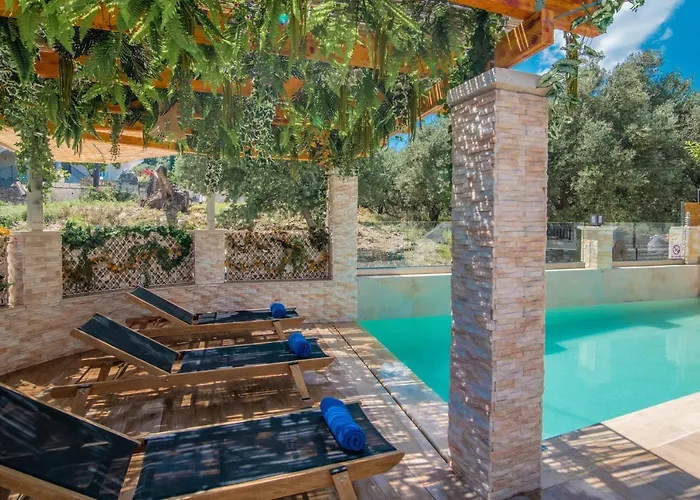 Ferienhaus Zamor Family 1 *